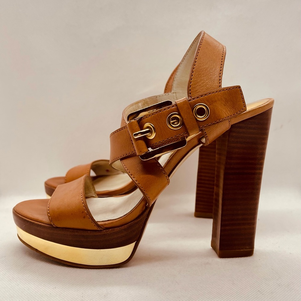 Michael Kors platform sandal 8.5 - Picture 3 of 9